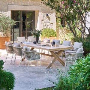 Table de Jardin Rectangulaire Xenia Hespéride – Bois d'Eucalyptus FSC® – 10 Places (250 cm)